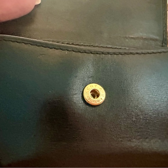 Dunhill Unisex Genuine Black Leather Key Case Holder - Picture 8 of 8